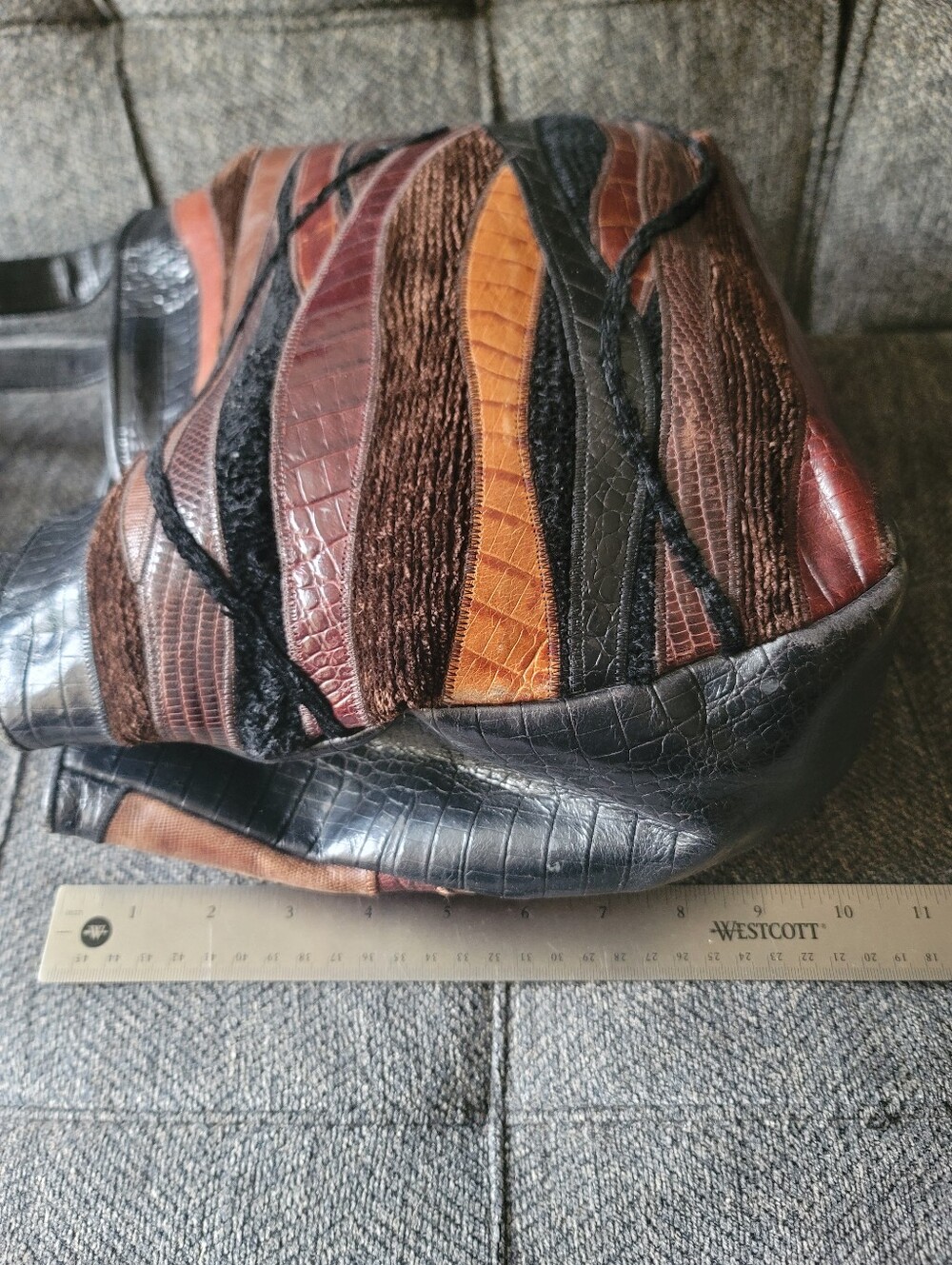 Sharif Vintage 80s Leather Shoulder Bag - Picture 3 of 12
